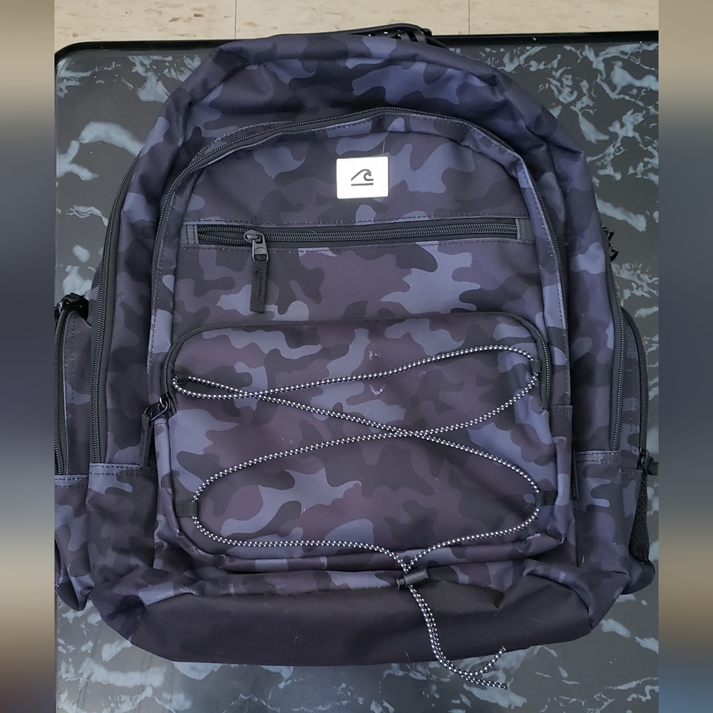 Quiksilver Black Backpack with Ample Storage